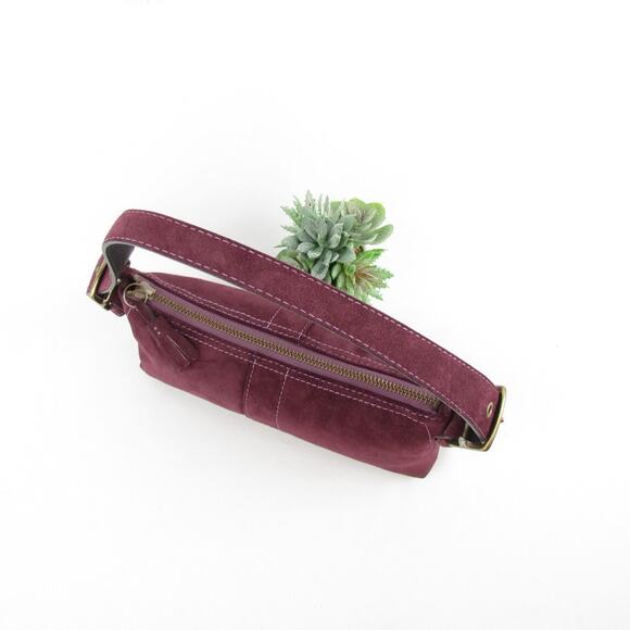 Authentic Coach Y2K Vintage Purple / Plum Suede Baguette Bag - Picture 4 of 9